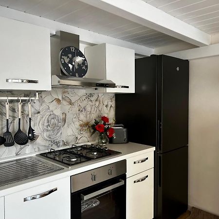 Mon Bijou Bed & Breakfast Марсала Екстериор снимка