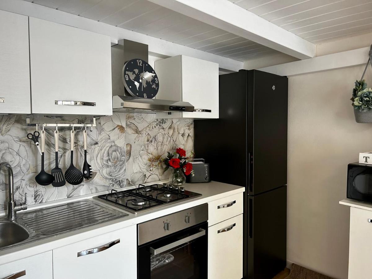 Mon Bijou Bed & Breakfast Марсала Екстериор снимка